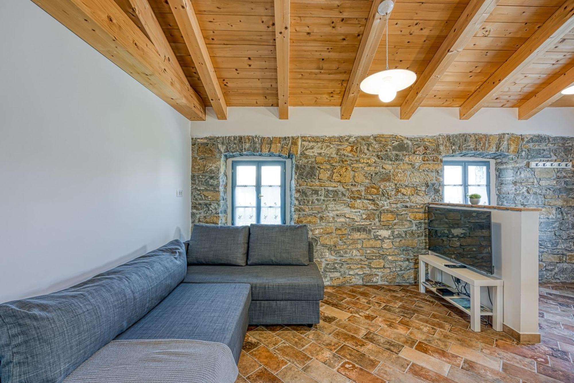 شقة Istrian Casa Pr Marici Pobegi المظهر الخارجي الصورة