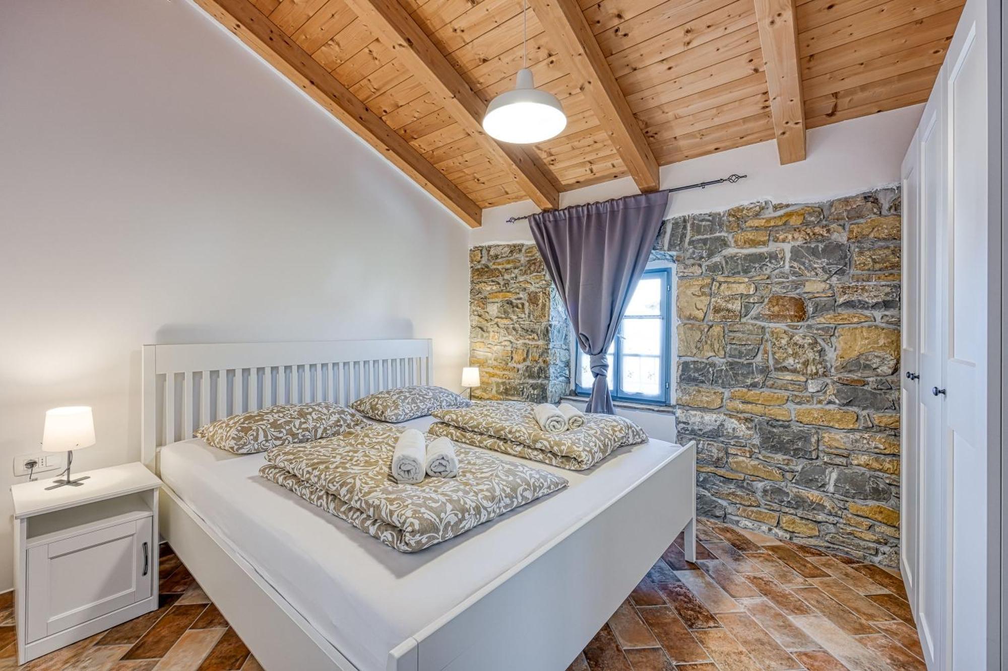 شقة Istrian Casa Pr Marici Pobegi المظهر الخارجي الصورة